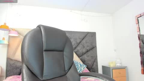    online show from 05-21-26, 05:53