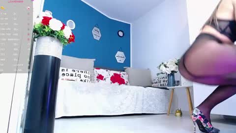 Amalia online show from 04-13-26, 09:26