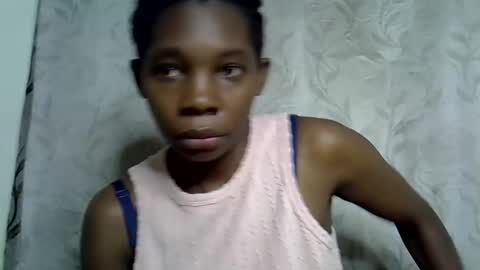 Snapshot of afronubians_ chatting on 02-27-25, 05:56 pink and josphen online show from 02-27-25, 05:56