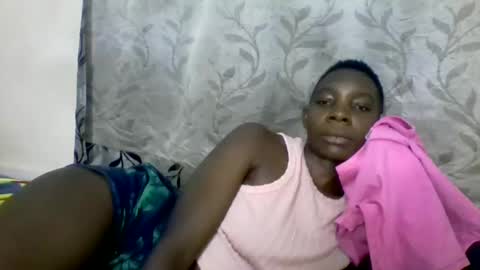 Snapshot of afronubians_ chatting on 03-08-25, 06:05 pink and josphen online show from 03-08-25, 06:05