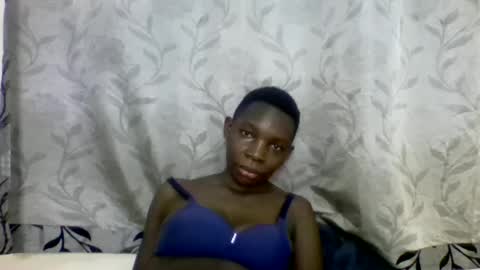 Snapshot of afronubians_ chatting on 03-11-25, 11:23 pink and josphen online show from 03-11-25, 11:23