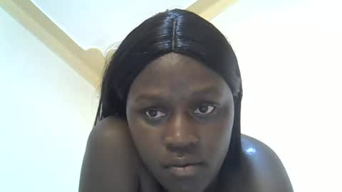 Snapshot of afronubians_ chatting on 06-24-26, 04:44 pink and josphen online show from 06-24-26, 04:44