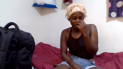 Snapshot of afronubians_ chatting on 08-09-26, 06:07 pink and josphen online show from 08-09-26, 06:07