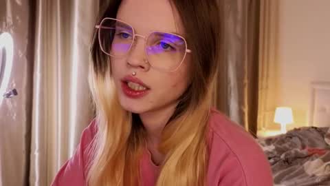 Snapshot of afterdarkduo chatting on 10-26-25, 08:15 afterdarkduo online show from 10-26-25, 08:15