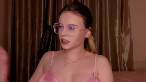 Snapshot of afterdarkduo chatting on 11-30-25, 07:40 afterdarkduo online show from 11-30-25, 07:40