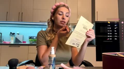 Mila -call me cute online show from 05-09-26, 04:34