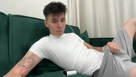 Mark online show from 04-18-26, 01:26