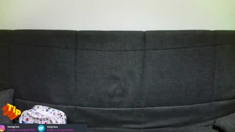 Snapshot of agata200081 chatting on 01-04-25, 07:02 pamelaanderson777 online show from 01-04-25, 07:02