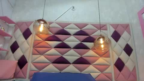 Ana online show from 02-21-25, 06:04