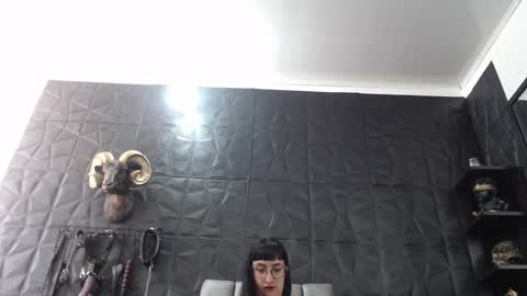 Snapshot of agata_darkness chatting on 01-14-25, 04:29 Miss Agata online show from 01-14-25, 04:29