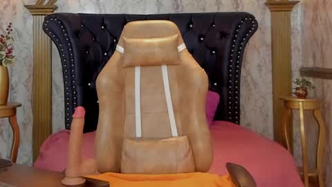 Agata online show from 04-25-26, 01:41