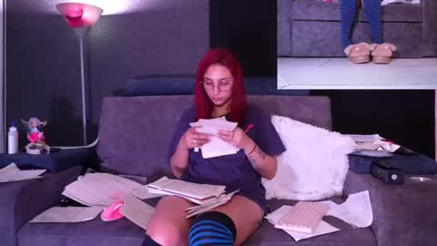 Agata Collinss online show from 09-22-25, 03:52