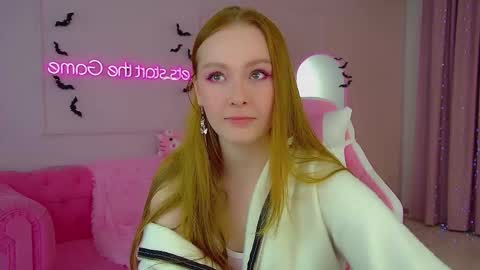 AgataFoxley online show from 10-20-25, 07:20