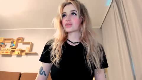 Arina online show from 05-27-26, 04:48
