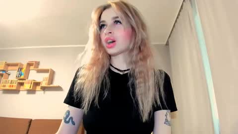 Arina online show from 06-04-26, 03:40