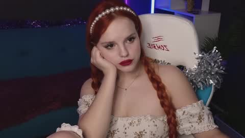 Snapshot of agatamoonlight chatting on 12-26-24, 04:21 Agata online show from 12-26-24, 04:21