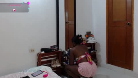 Snapshot of agatasexyxx chatting on 02-28-25, 04:32 independent model online show from 02-28-25, 04:32