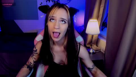 Agata online show from 05-19-26, 01:56