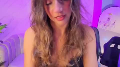 AGATHA online show from 06-16-26, 12:41