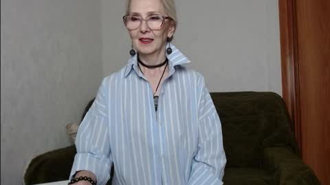 Agatha online show from 11-29-25, 03:26