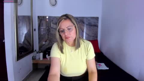 Snapshot of agatha_pleasure chatting on 06-03-26, 11:57 agatha_pleasure online show from 06-03-26, 11:57