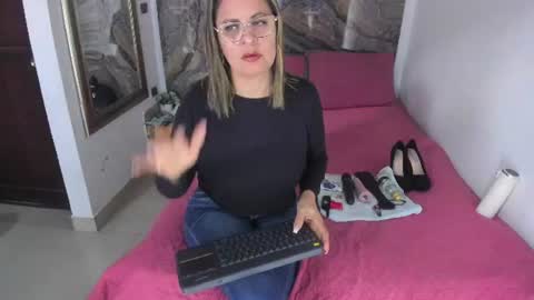 agatha_pleasure online show from 06-17-26, 11:45