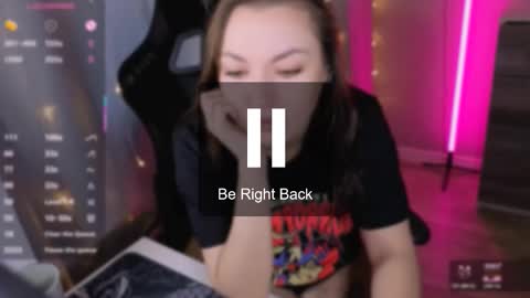 Agatha online show from 11-21-25, 04:22