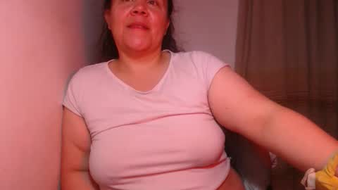      online show from 11-11-25, 12:43