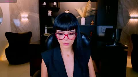 Snapshot of agathakondo chatting on 06-24-26, 09:14 Agatha online show from 06-24-26, 09:14