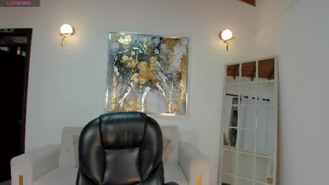 Snapshot of agathakondo chatting on 07-20-26, 10:23 Agatha online show from 07-20-26, 10:23