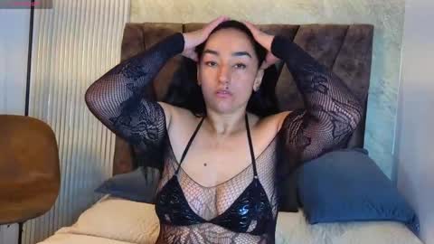 Snapshot of agathasandler chatting on 05-28-26, 08:39 Agatha online show from 05-28-26, 08:39