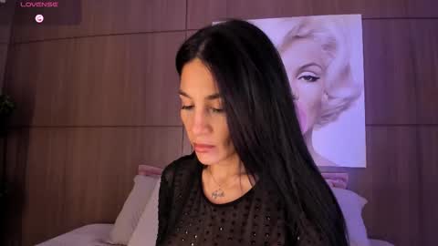    online show from 11-03-25, 12:46