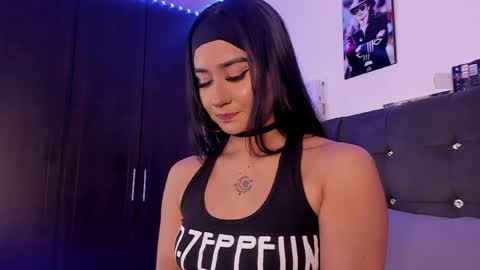 Maggie   online show from 06-07-26, 12:26