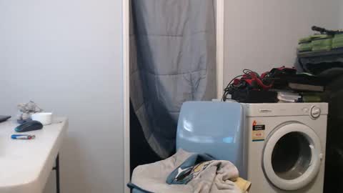 Snapshot of agharry1 chatting on 02-03-26, 04:23 agharry1 online show from 02-03-26, 04:23