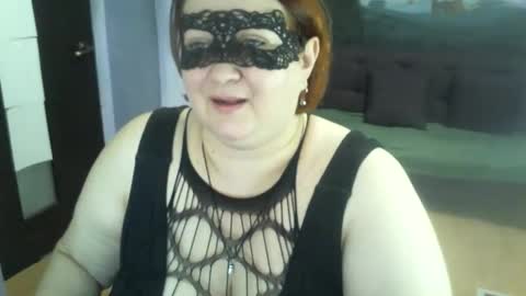 Snapshot of agilamipo chatting on 05-12-26, 06:32 AgilaMipo online show from 05-12-26, 06:32