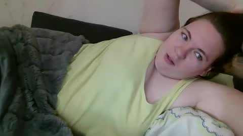 Snapshot of aglaya_fame chatting on 01-04-25, 11:33 Aglaya Fame online show from 01-04-25, 11:33