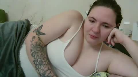 Snapshot of aglaya_fame chatting on 01-07-25, 09:18 Aglaya Fame online show from 01-07-25, 09:18