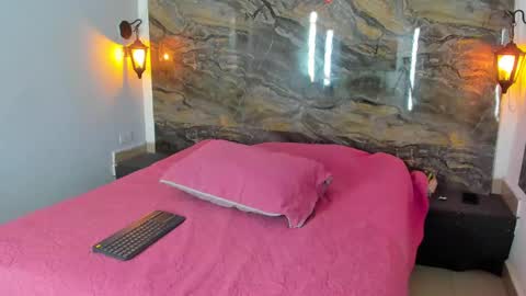 Snapshot of agnes_02 chatting on 10-02-25, 11:39 agnes_02 online show from 10-02-25, 11:39