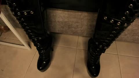 agnes_jones online show from 05-17-26, 12:52