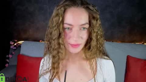 agnes wells online show from 11-22-25, 09:19