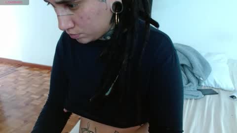 Agness online show from 10-22-25, 05:02