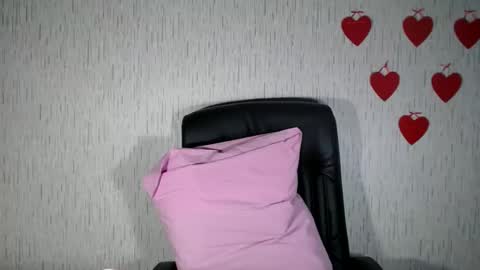 encyclopedia of naughty online show from 12-23-24, 08:55
