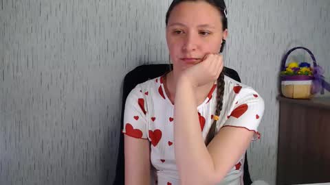 encyclopedia of naughty online show from 05-07-26, 06:08