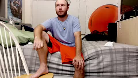 agobber online show from 07-12-26, 08:33