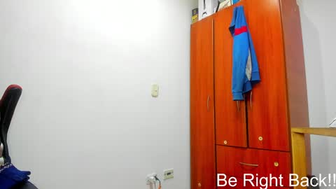 Snapshot of aguslover chatting on 12-22-24, 04:48 Agustin online show from 12-22-24, 04:48