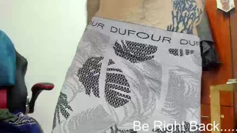 Snapshot of aguslover chatting on 10-18-25, 05:25 Agustin online show from 10-18-25, 05:25