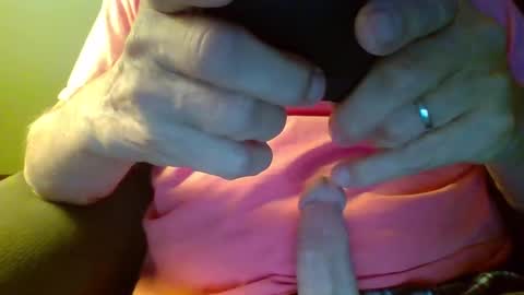 aguynrkfrd online show from 12-23-24, 10:32