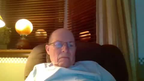 aguynrkfrd online show from 01-22-25, 10:29