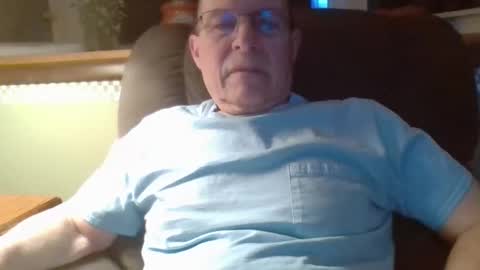 aguynrkfrd online show from 03-17-26, 09:01