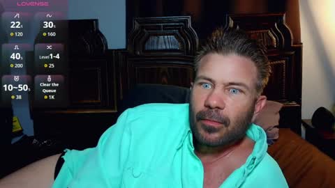 Blue Eyed Handsome Man online show from 03-27-26, 01:22